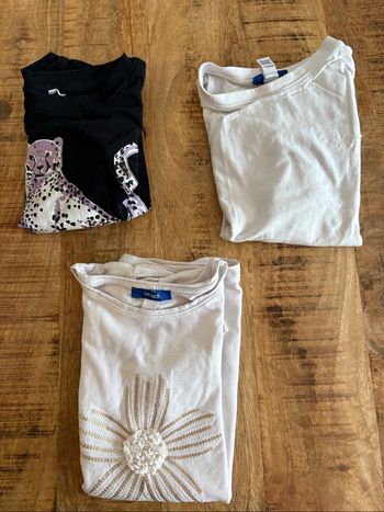 3 t-shirt taille 8 ans