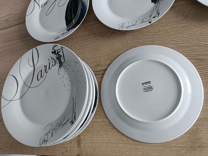 Assiettes plates porcelaine blanche - photo numéro 2