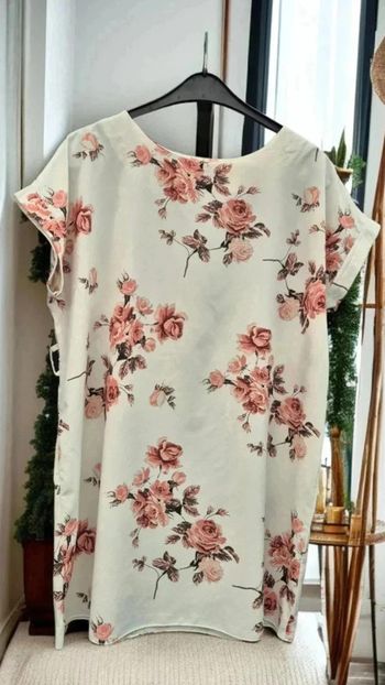 Robe droite beige 🌹44/46 🌹 new collection