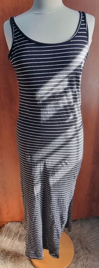 Robe longue à rayures taille M (style marin)