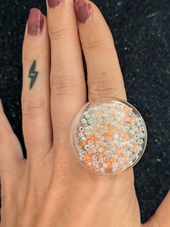 Bague en verre ronde style pylônes