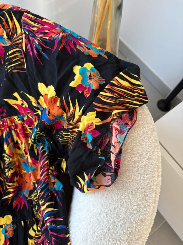 Robe fleurie taille unique très bon état - photo numéro 4