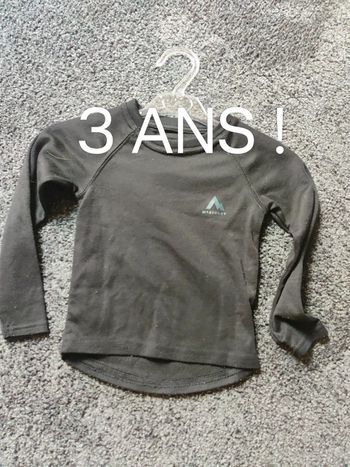 T-shirt 3 ans.
