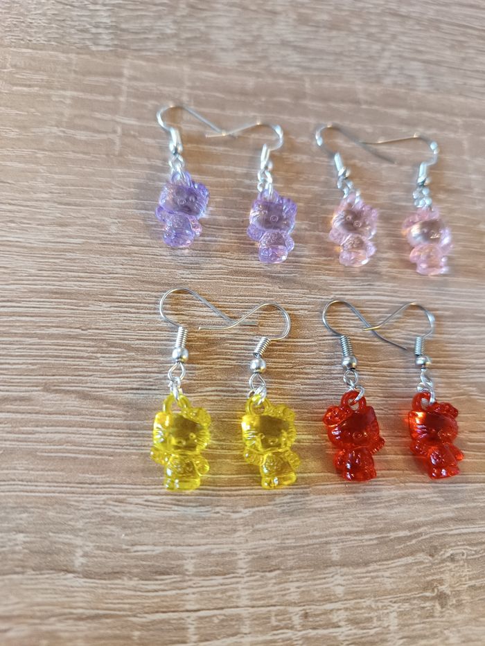 Boucles d'oreilles Hello Kitty - photo numéro 3