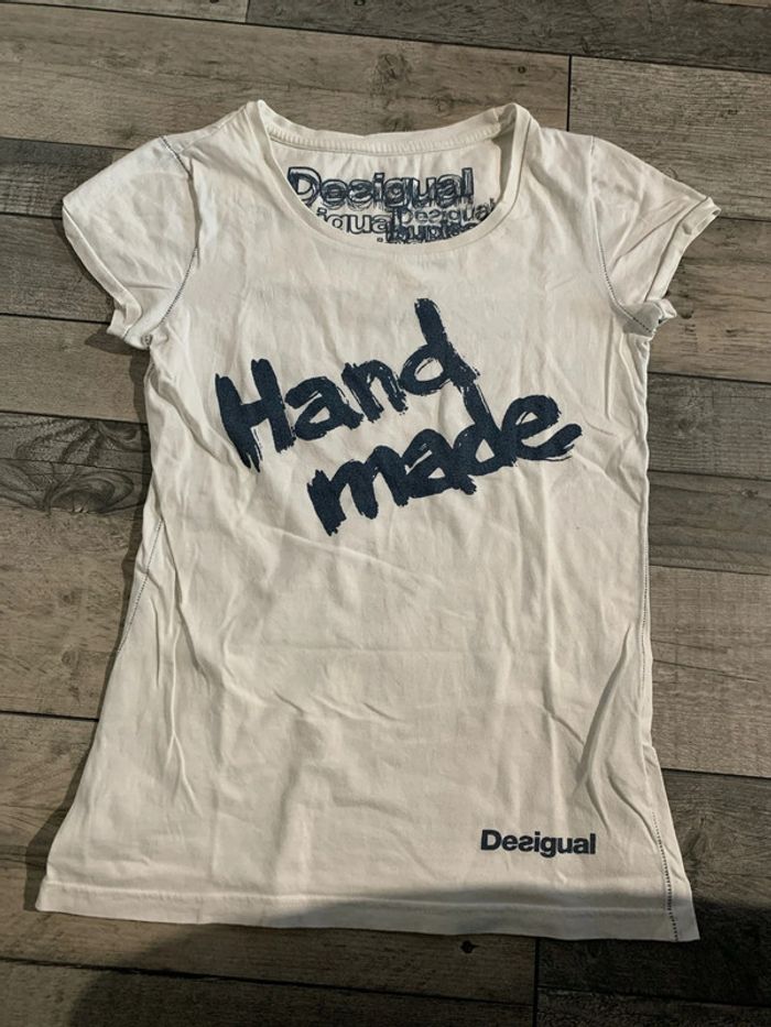 TEE shirt