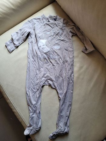 Pyjama léger taille 9 mois kiabi