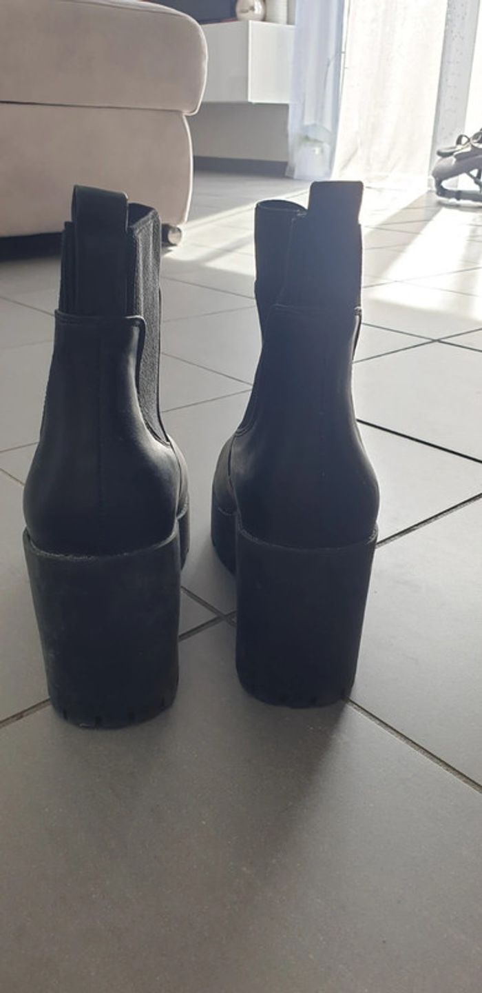 Bottines a talons bershka - photo numéro 3