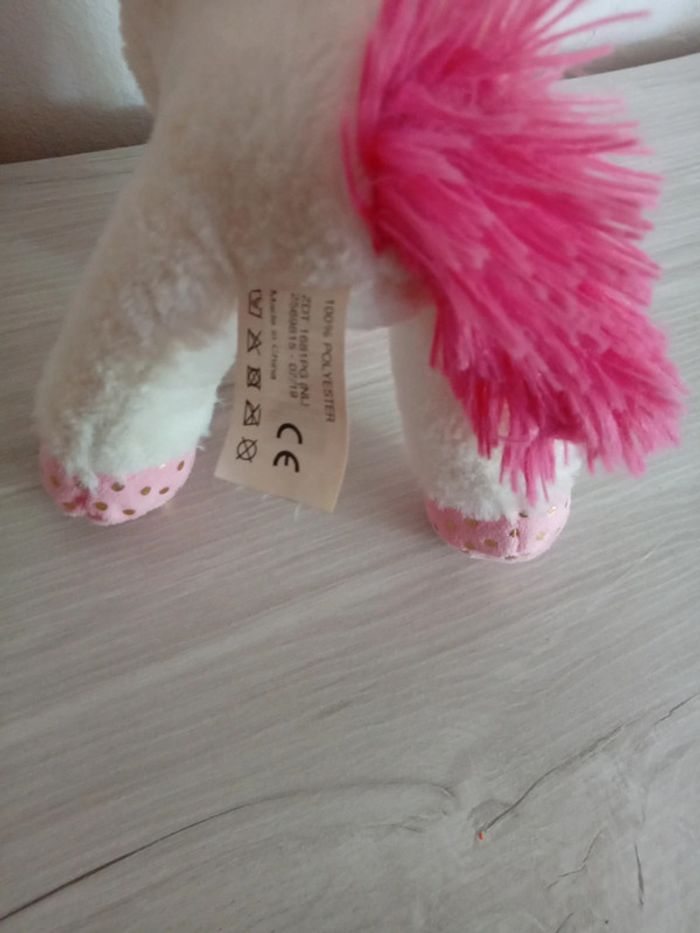 Jolie peluche licorne - photo numéro 3