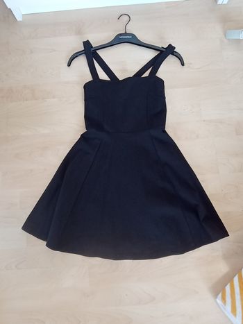 Robe patineuse noire neuve H&M taille xs