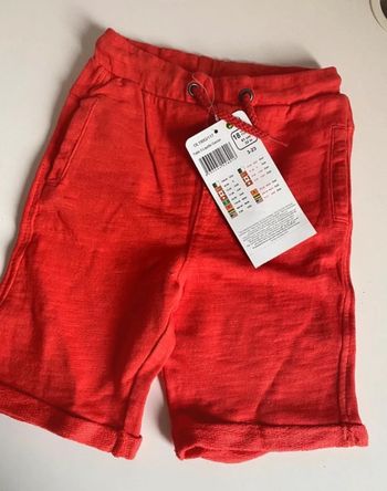 Short bermuda Orchestra taille 18 mois Neuf