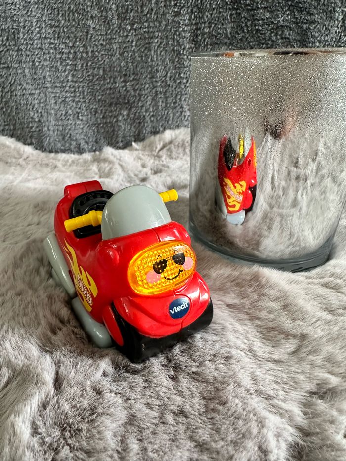 Enzo la moto rapido