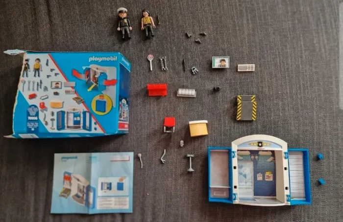 Commissariat de police | playmobil 70306 - photo numéro 2