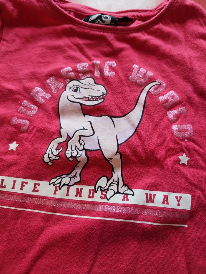 Tee-shirt Jurassic world - photo numéro 2