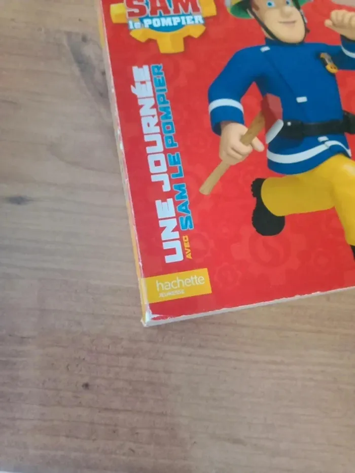 Livre Sam le pompier - photo numéro 2
