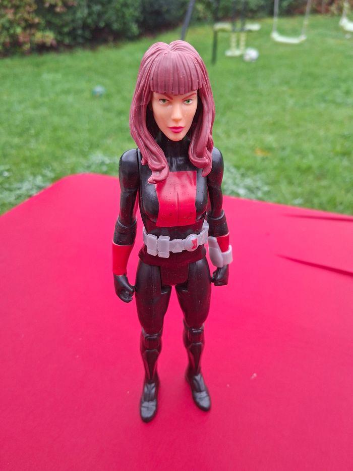 Figurine marvel 30 cm black widow