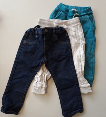 Lot pantalon 2 ans