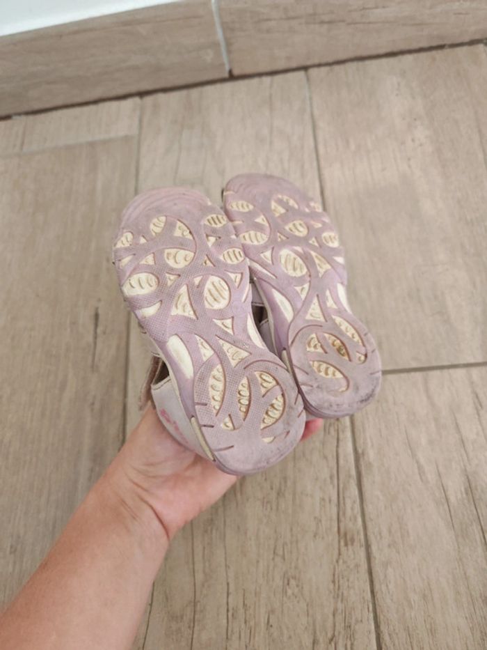 Sandales lilas à scratch pointure 23 - photo numéro 3