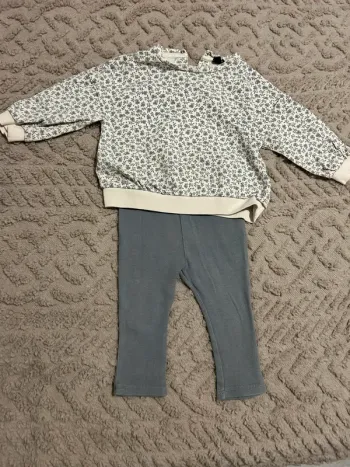 Ensemble kiabi floral bleu 18 mois