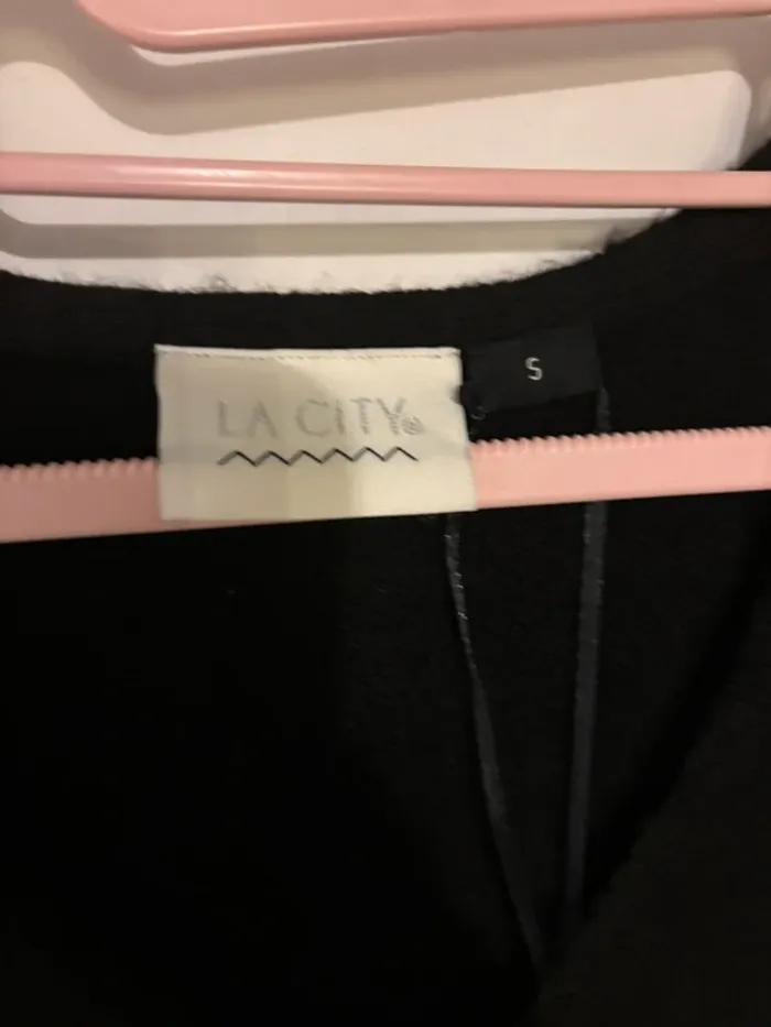 Pull robe La City col V noire taille 36 -S neuve - photo numéro 3