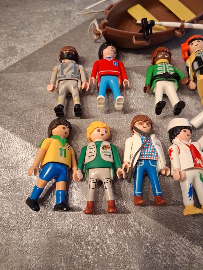 Lot de personnages playmobil - photo numéro 2