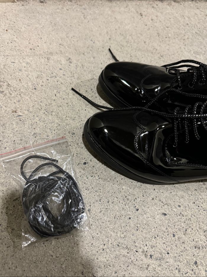 Derbies vernies noires - photo numéro 5
