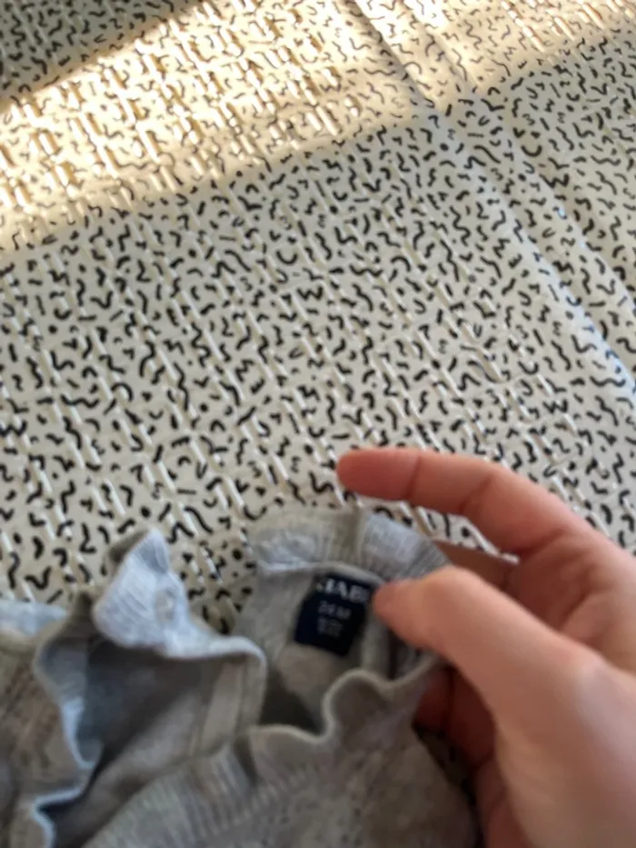 Pull Kiabi taille 24 mois - photo numéro 4