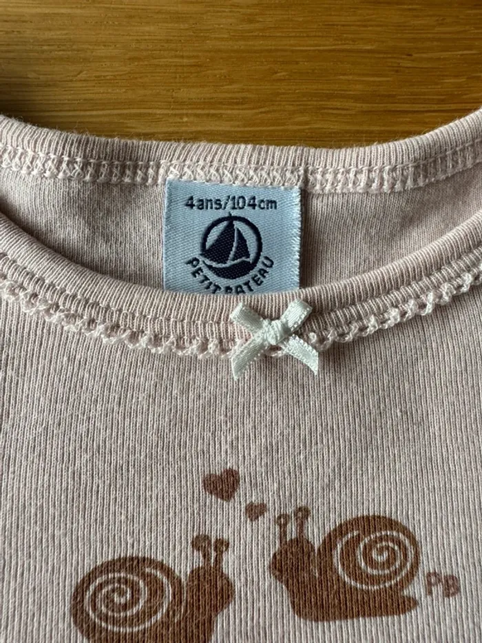Pyjama 2 pièces ML en coton léger rose pâle et blanc thème escargot 🐌 - Taille 4 Ans - photo numéro 5
