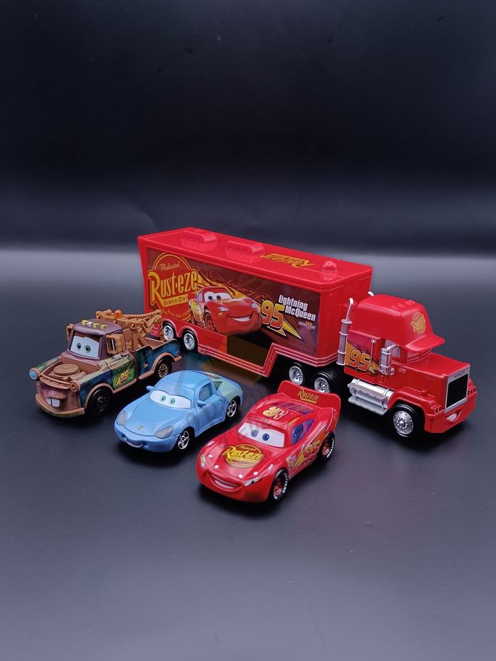 Camion Cars Flash McQueen - Martin & Sully - photo numéro 3