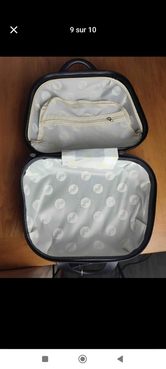 Valise moyenne et vanity - photo numéro 2