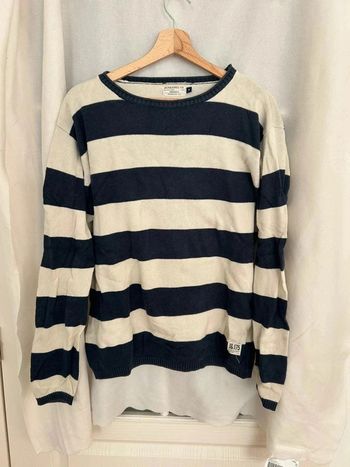 Pull rayé