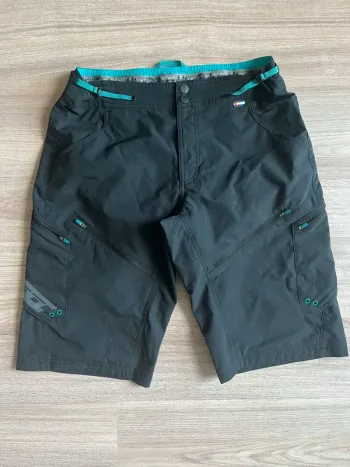 Short vélo Yéti