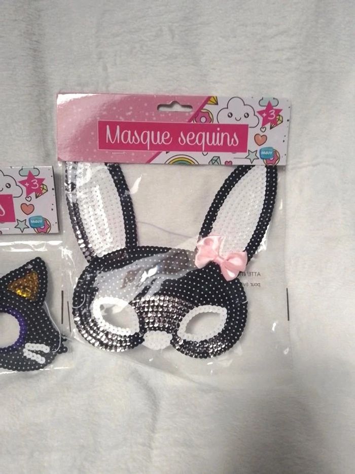 Lot de 2 masques sequins: lapin et chat noir ( vente unité possible voir annonce) - photo numéro 4