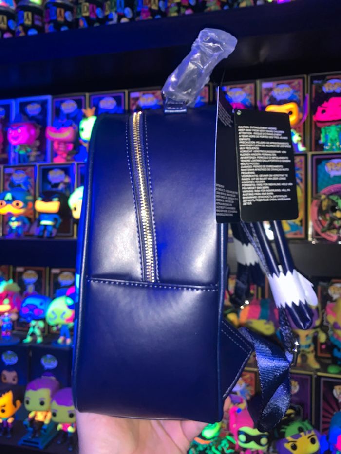 Loungefly Disney Peter Pan Moon - photo numéro 4