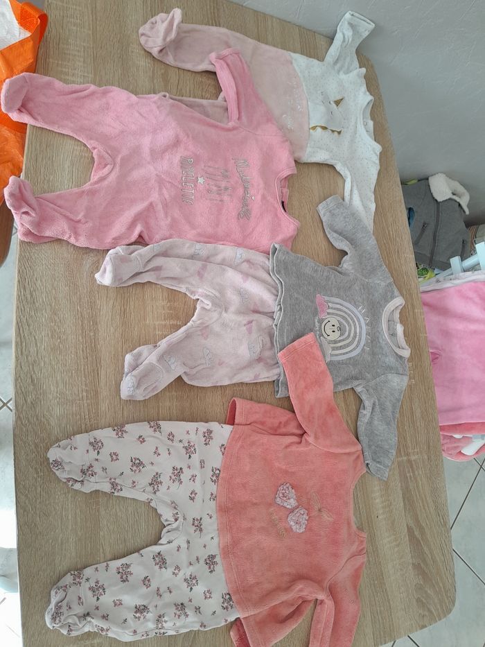 Vêtements fille 3 mois