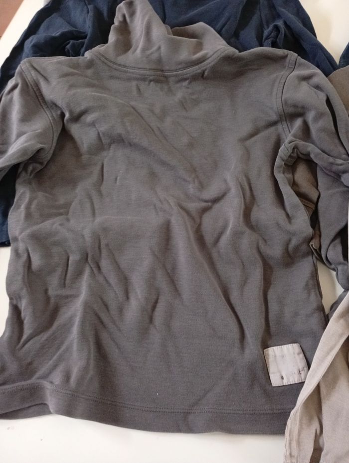 Lot de 7 sous pull 8 ans - photo numéro 3