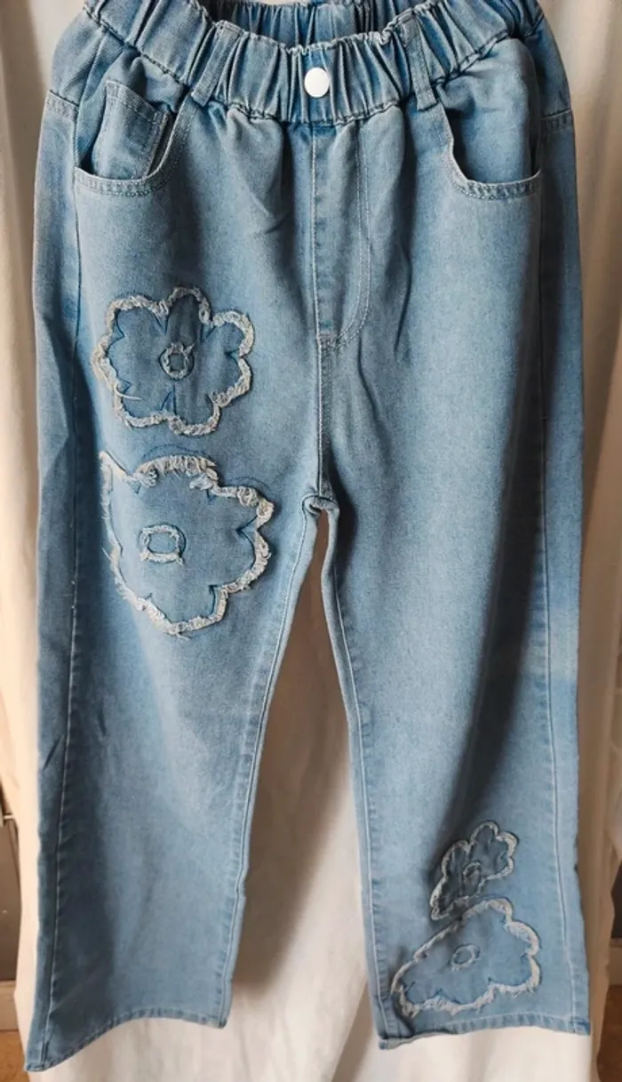 Jeans fleur 14/15ans