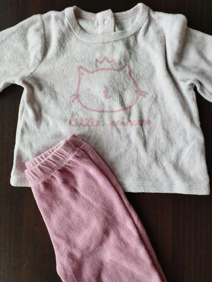 Pijama velours 2 pieces - photo numéro 2
