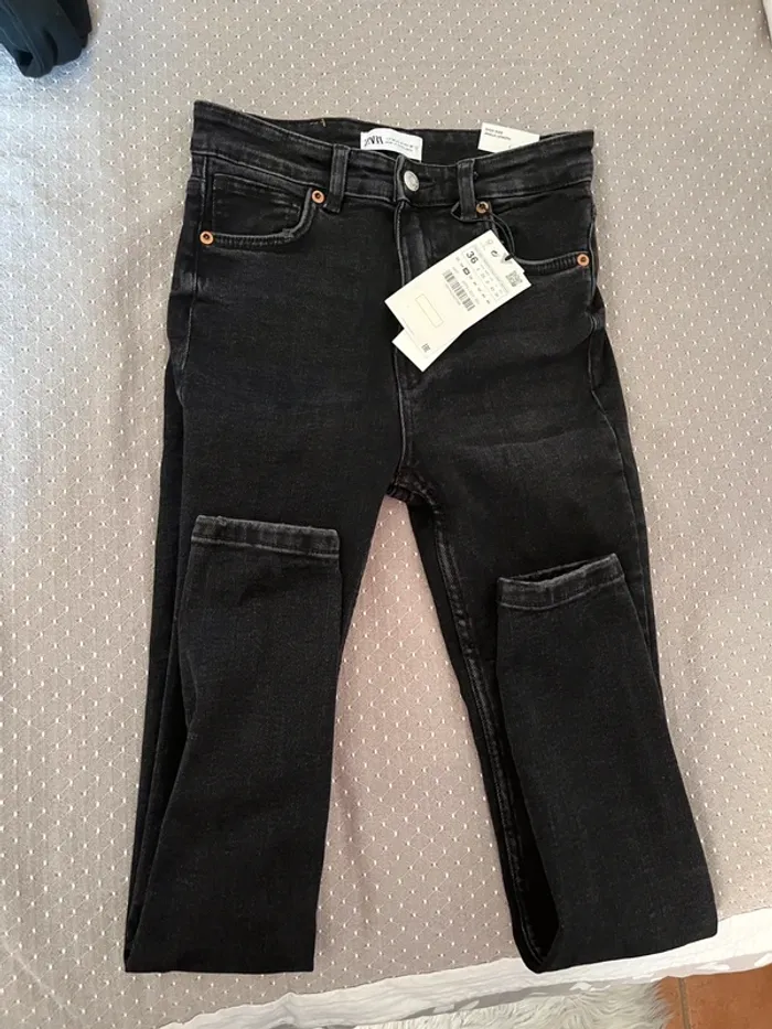 Jean noir Zara neuf