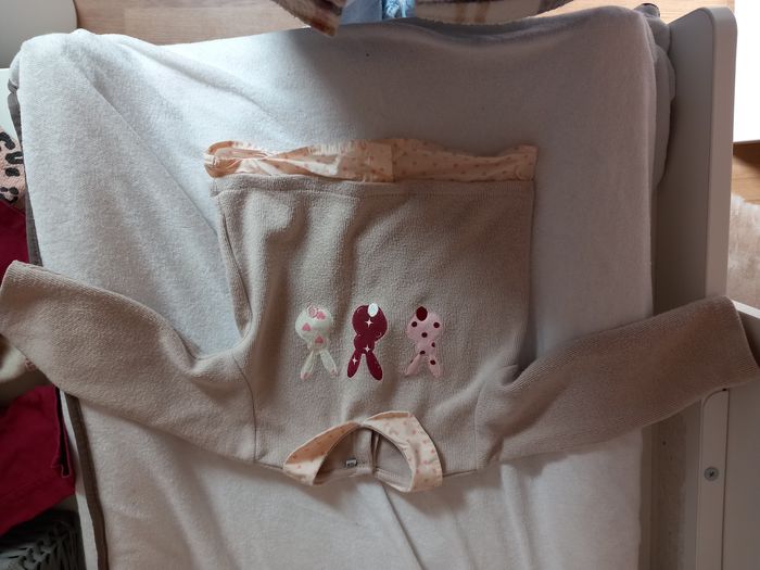 Ensemble pantalon et pull - photo numéro 3