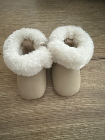 Chaussures bébé 0-3 mois 