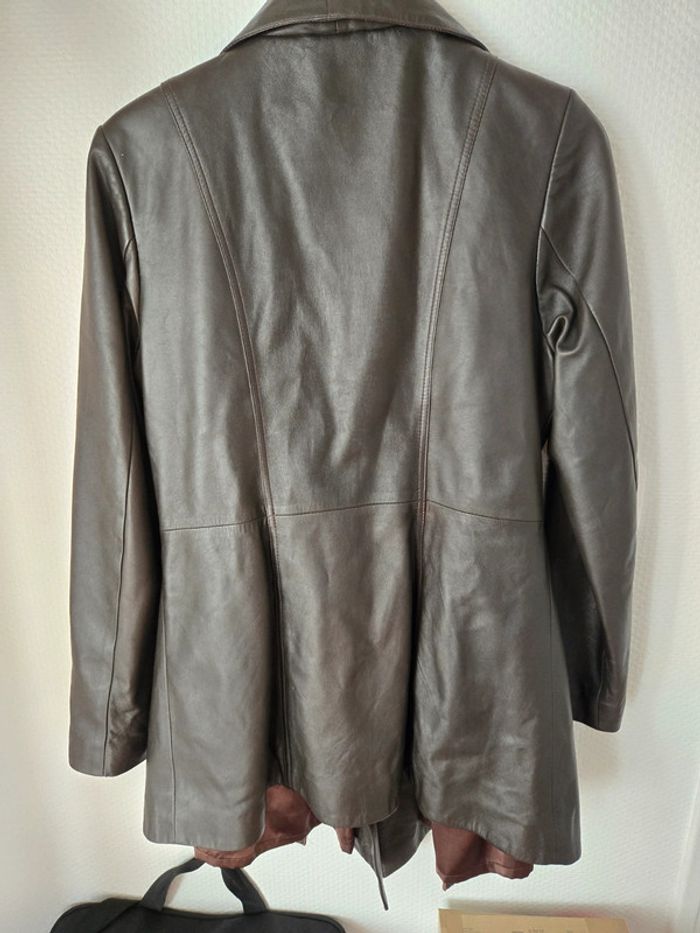 Blouson cuir xxl mais taille plus 38 - 40 - photo numéro 3