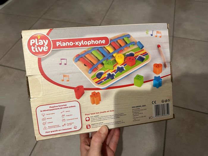 Piano jouet musique en bois - photo numéro 2