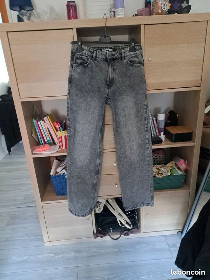 Jean droit don't call me jennyfer taille 36