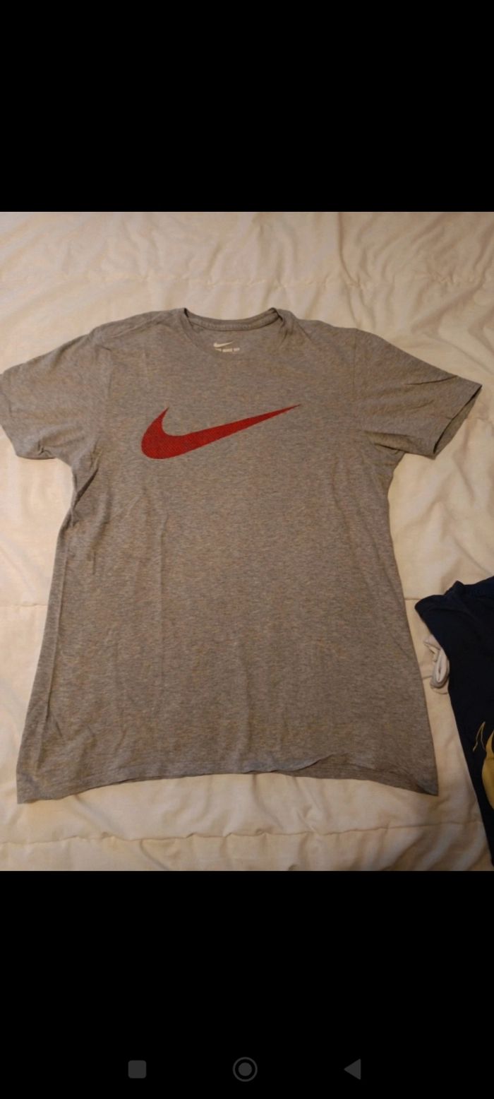 Tee shirt gris - photo numéro 4