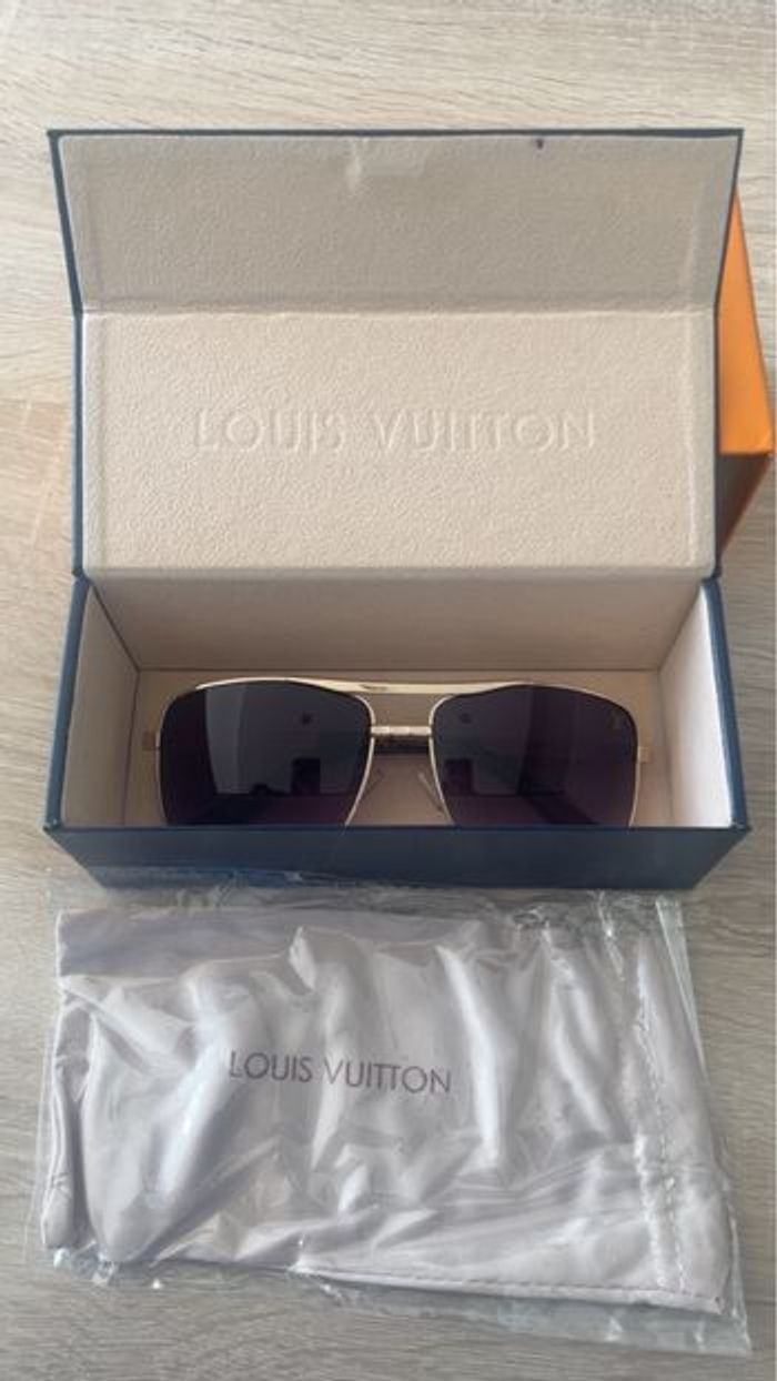 Lunette de soleil louis Vuitton - photo numéro 3
