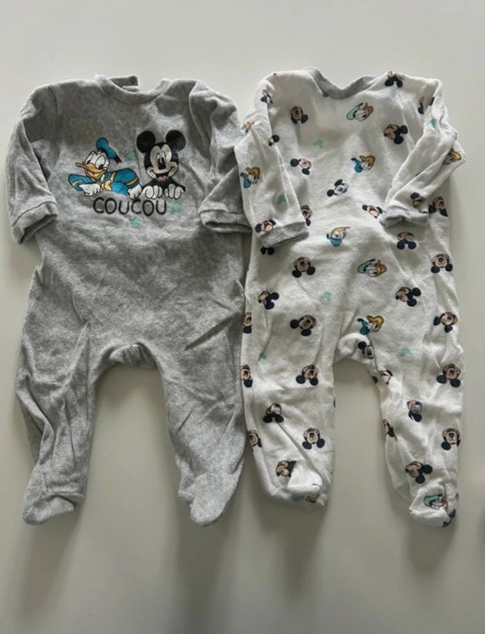 Lot 9 pyjamas hiver 6 mois - photo numéro 6