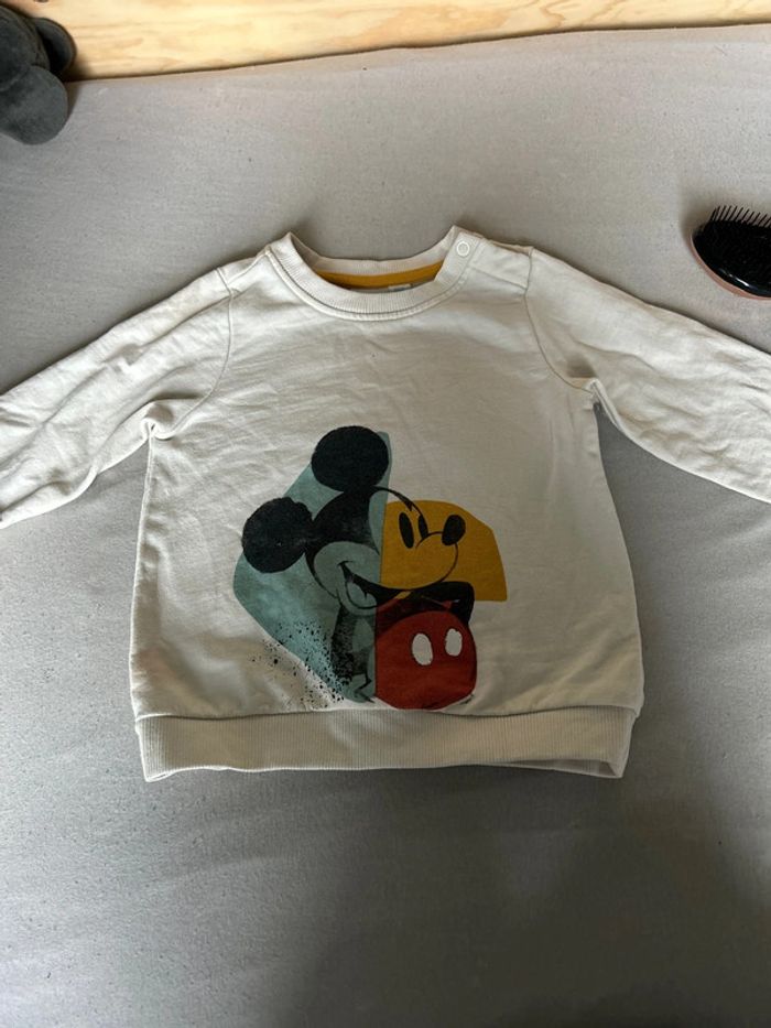 Pull Mickey 18 mois