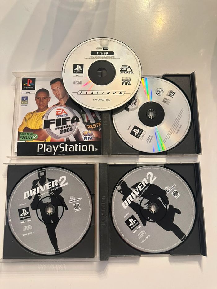 Lot jeux ps1 - photo numéro 2