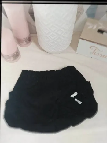 Jupe velours côtelé noir Pikouic taille 18 mois