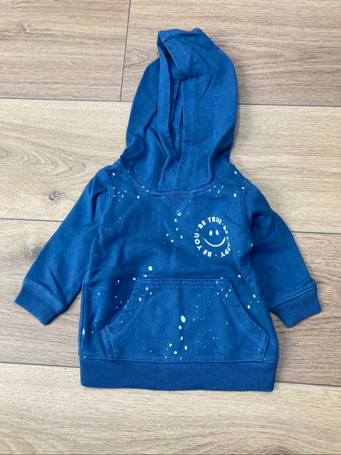 Sweat bleu 6 mois